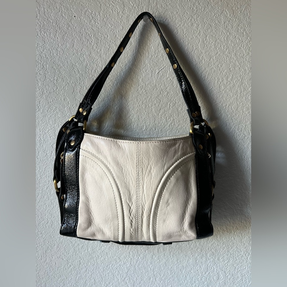 Mayle cream and black patent leather Baby Billie bag